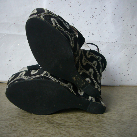 Jeffrey Campbell Ibiza Geometric Crochet Platform Wedge Sandal - 7.5 Festival - Picture 6 of 8